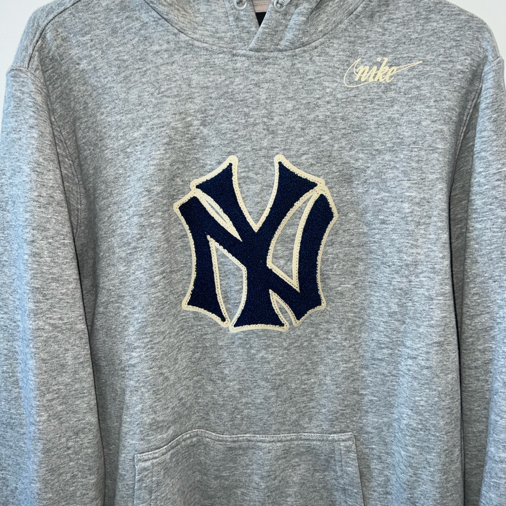 Nike New York Yankees Hoodie
